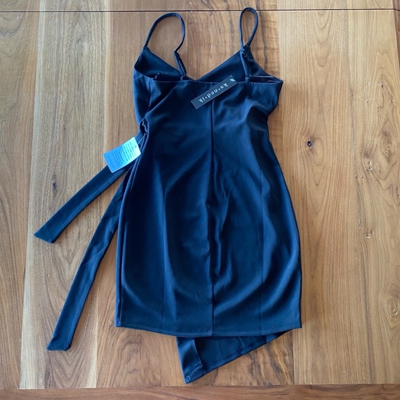 NWT Black KENEDIK Bodycon Wrap Dress - Picture 3 of 6